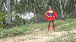 Супергеройская страсть: как мужик стал донором для Супергёрл