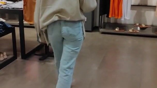 Blowjob in the Store's Fitting Room in exchange for a dress !.mp4