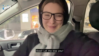 Разогретая до дрожи – хочешь сверху или сзади?