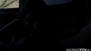 Лихая езда и страстные брызги в салоне