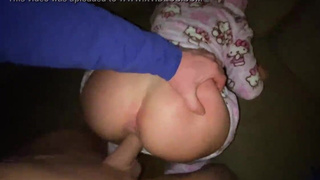 Страстный геймплей: сводная сестра в пижаме после Mortal Kombat