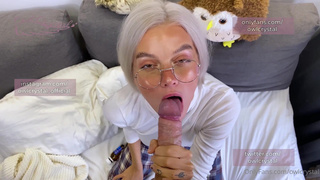 Секрет крепкого здоровья – глубокий и нежный минетик от любимой