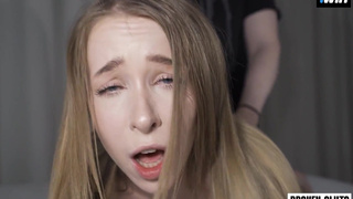 Наташка жадина в страстном МЖМ трио и мощном довеске вибратором